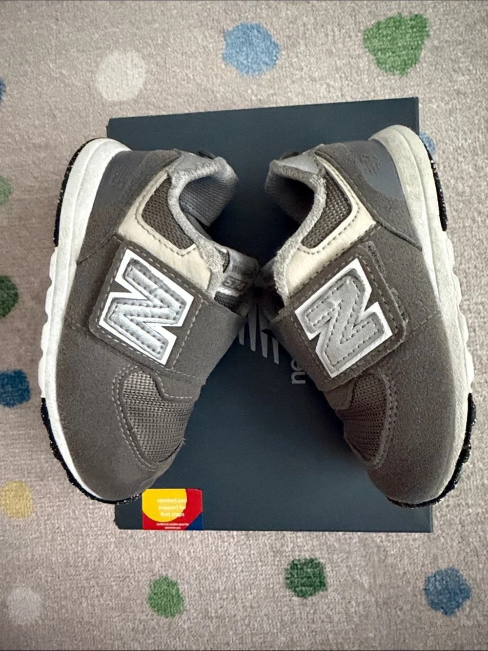 New Balance 574 New-B Hook & Loop Sneaker in Grey, size 7